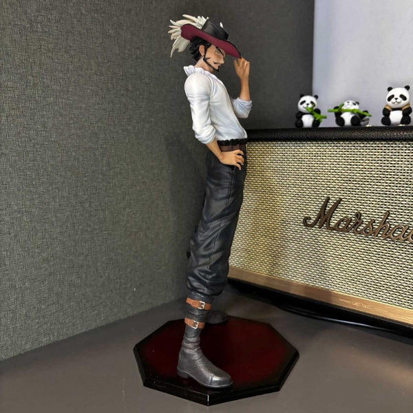 Mô hình Mihawk 29 cm - One Piece