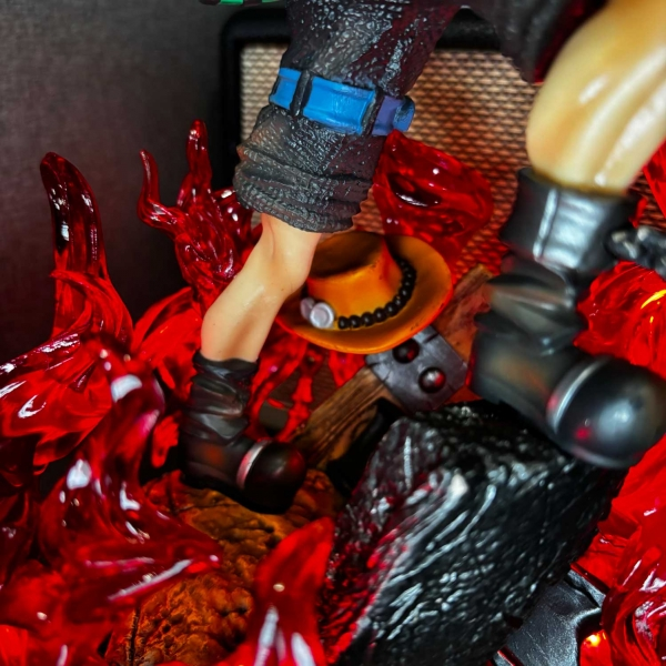 Mô hình Ace chỉ tay siêu ngầu 30 cm có LED - One Piece