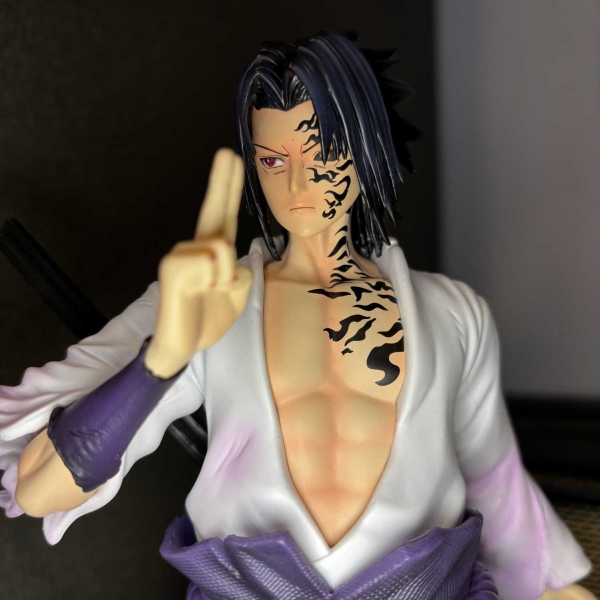 Mô hình Sasuke 31 cm có đế - Naruto