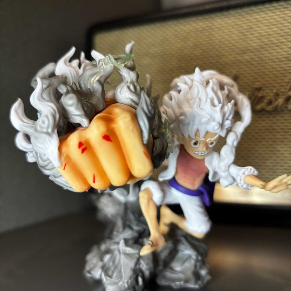 Mô hình Luffy Gear 5 Nika chiến đấu 12 cm - One Piece