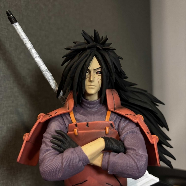 Mô hình Uchiha Madara 42 cm có LED - Naruto