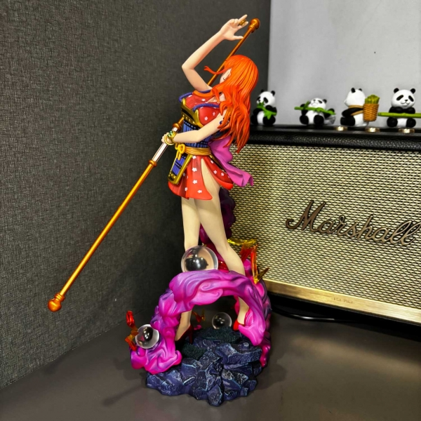 Mô hình Nami và Zues siêu xinh 31 cm - One Piece