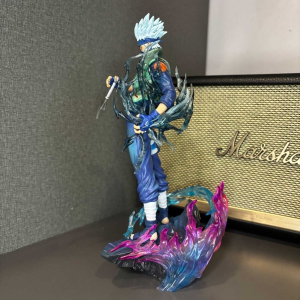 Mô hình Kakashi siêu ngầu 24 cm - Naruto