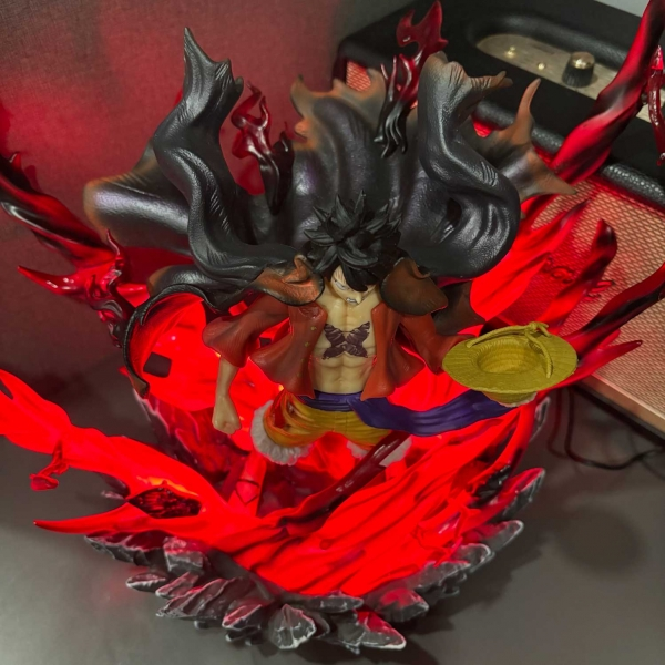 Mô hình Luffy Tứ Hoàng siêu ngầu 40 cm có LED - One Piece