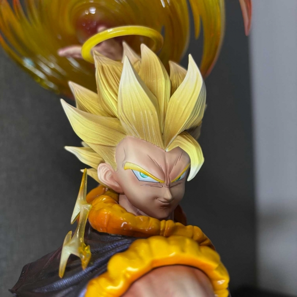 Mô hìnhGogeta Yunqi JT 45 cm 3 đầu có LED - Dragon Ball