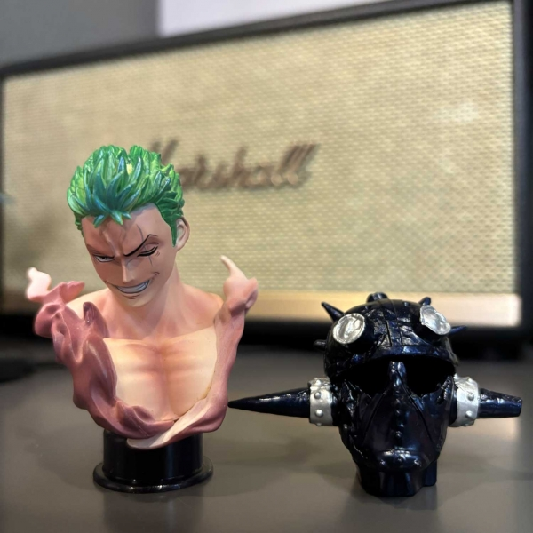 Mô hình Zoro Siêu Nét 2 đầu 28 cm có LED - One Piece