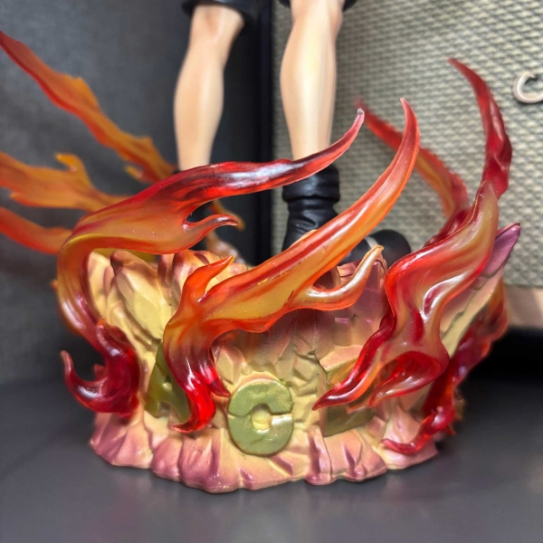 Mô hình Ace cầm nón mẫu mới 24 cm - One Piece