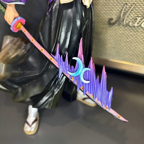 Mô hình Thượng Nhất Kokushibou cầm kiếm 25 cm - Kimetsu No Yaiba